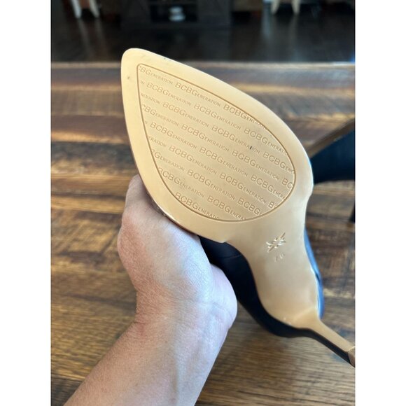 BCBG Generation Womens 7.5M Blue Leather Studded Pointed Toe Stilettos - Picture 7 of 8